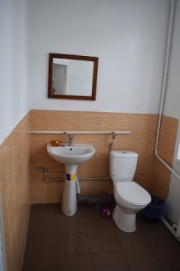 Nowa toaleta w szkole w Kołomyi (5)